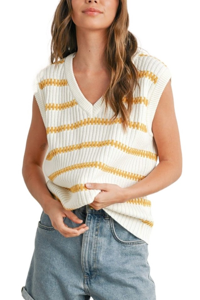 Knitted Sleeveless Sweater Top