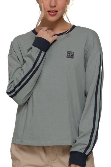 Line Detail Long Slv Embroidery Tee