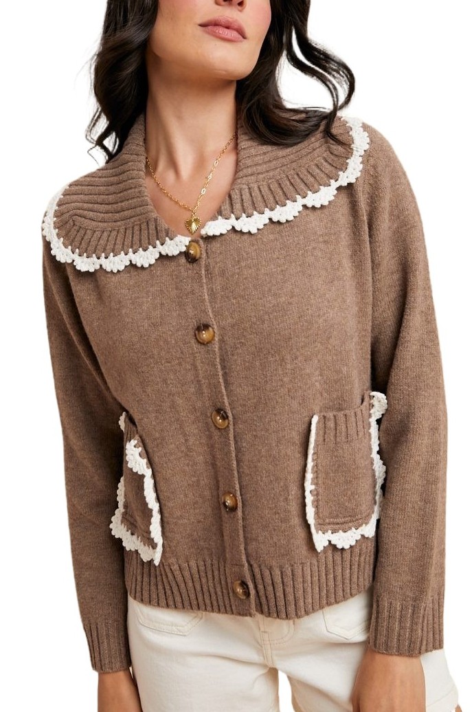 Scallop Trimmed Peter Pan Collar Cardigan