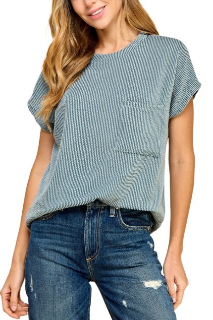 Solid Ribbed Top With Pockets