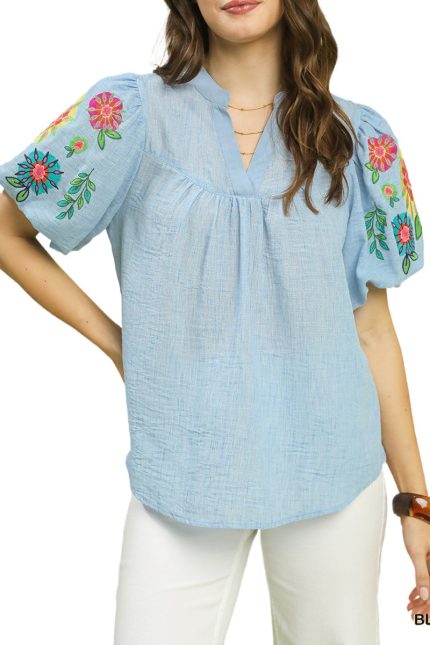 Embroidered Puff Sleeve Top