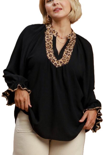 Plus Leopard Trim V-neck Puff Sleeve Blouse