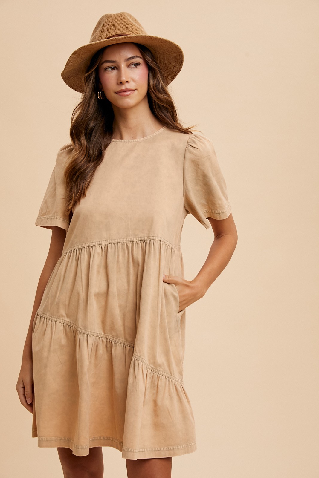 khaki