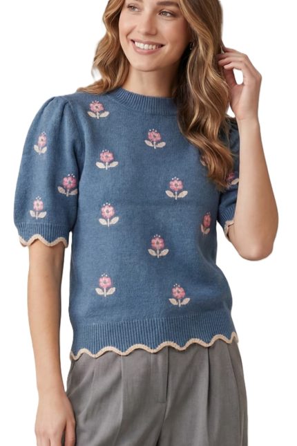Half Sleeve Flower Embroidery Sweater Top