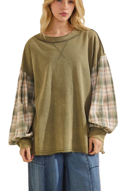 The Indie Flannel Contrast Pullover