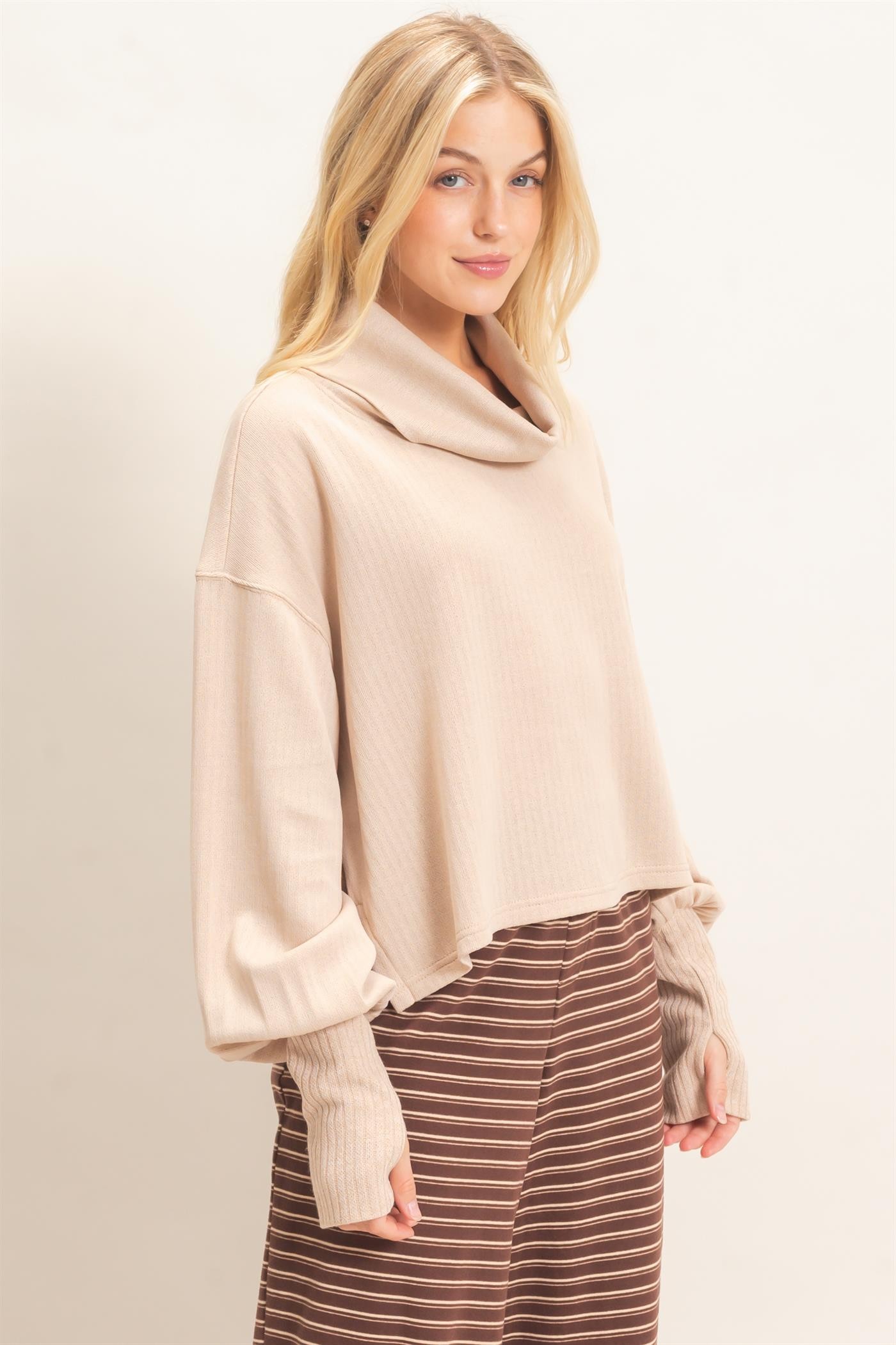 beige