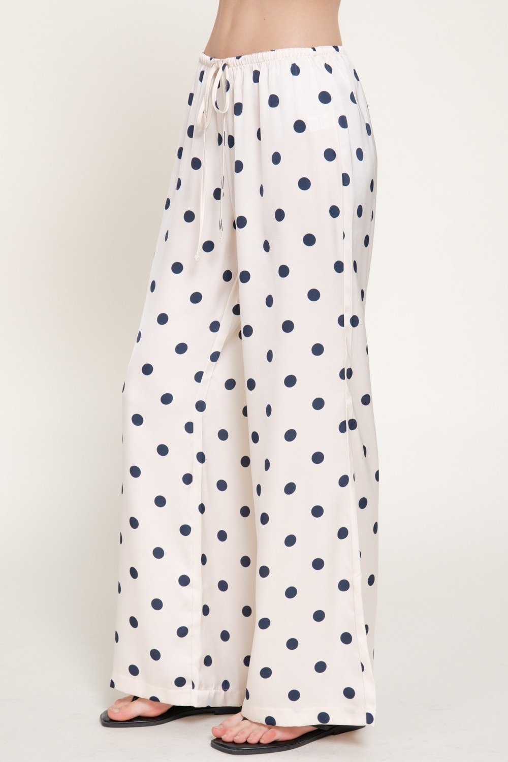 cream-dark-navy